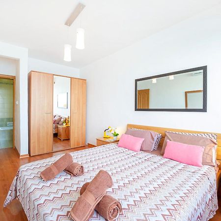 Spinola Bay Top Floor Seafront 3 Bedroom Apartment With Panoramic Sea Views - By Getawaysmalta St. Julian's Exterior foto