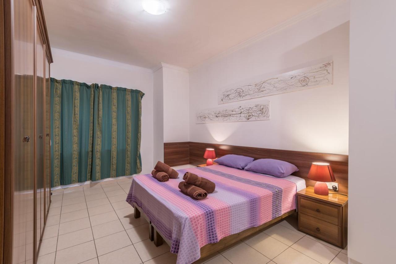 Spinola Bay Top Floor Seafront 3 Bedroom Apartment With Panoramic Sea Views - By Getawaysmalta St. Julian's Exterior foto
